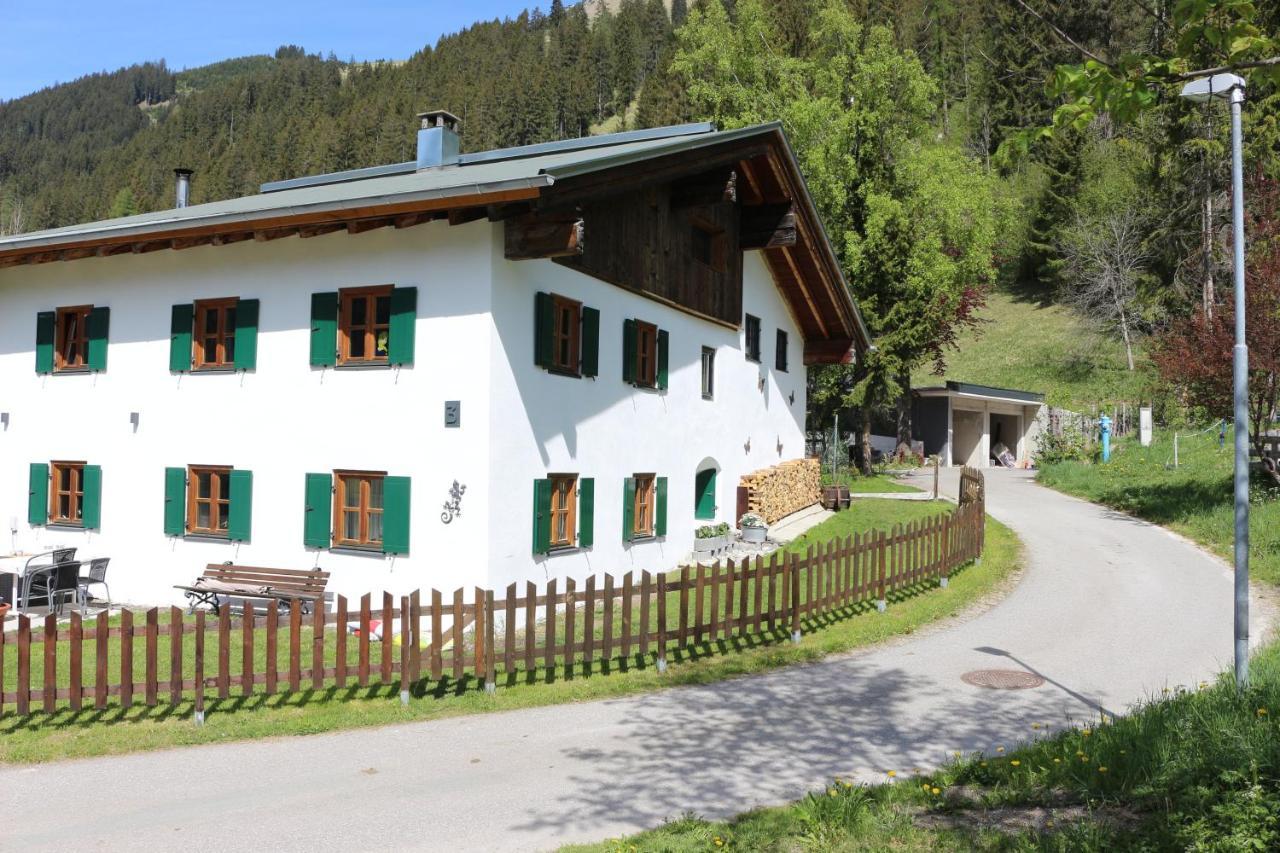 Haus Monteiro Appartement Elbigenalp Buitenkant foto